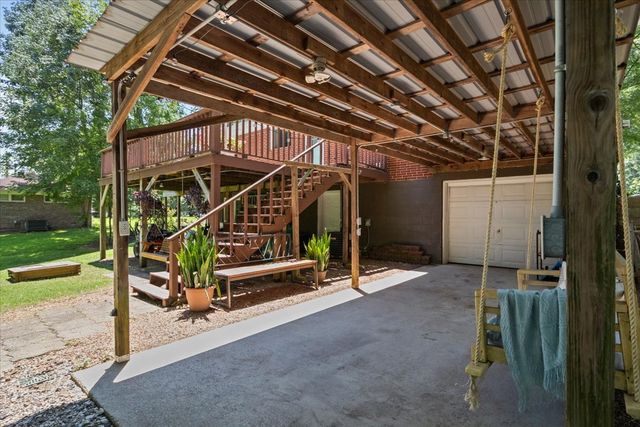 353 Powers Blvd, Waverly, TN 37185