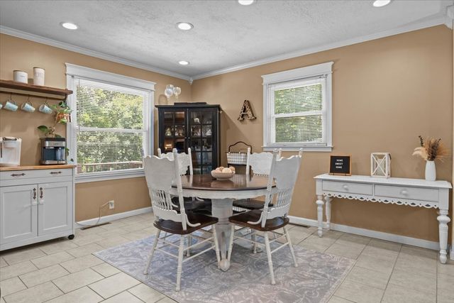 353 Powers Blvd, Waverly, TN 37185