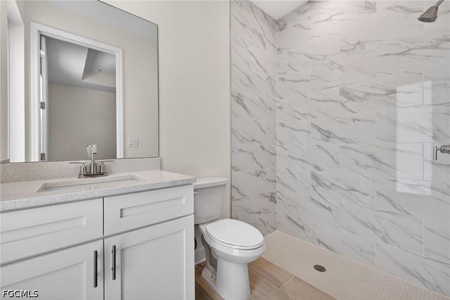 2537 SW 11th CT, Cape Coral, FL 33914