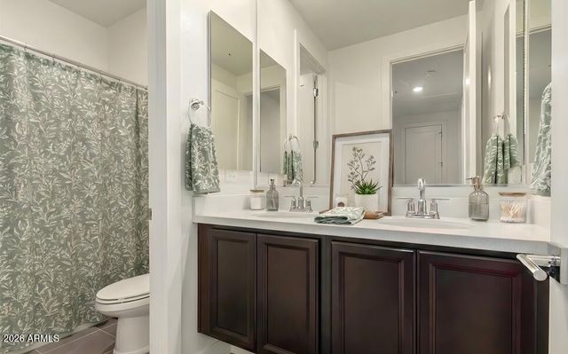 3855 S MCQUEEN Road 24, Chandler, AZ 85286