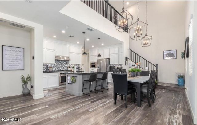 3855 S MCQUEEN Road 24, Chandler, AZ 85286