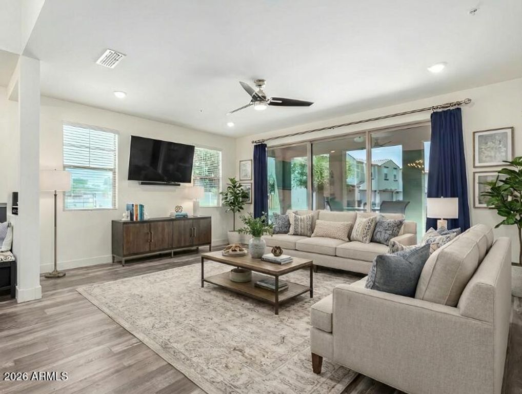 3855 S MCQUEEN Road 24, Chandler, AZ 85286