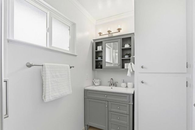 1406 Kilchoan Court, San Jose, CA 95122