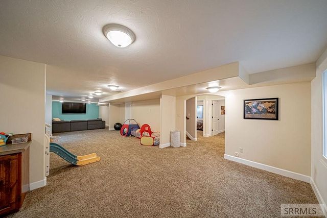 1944 Lexington Avenue, Idaho Falls, ID 83404
