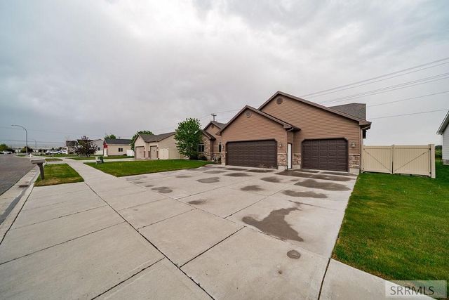 1944 Lexington Avenue, Idaho Falls, ID 83404