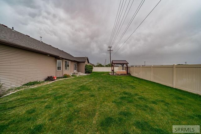 1944 Lexington Avenue, Idaho Falls, ID 83404