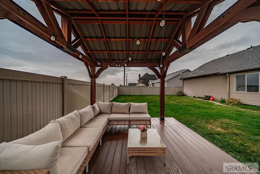 Image 39 of property listing at 1944 Lexington Avenue, Idaho Falls, ID 83404