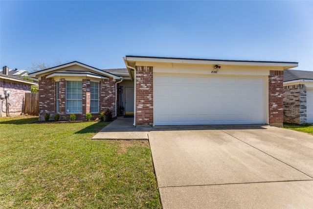 8100 Iris Circle, Fort Worth, TX 76137