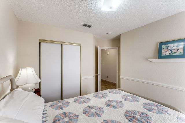 8100 Iris Circle, Fort Worth, TX 76137