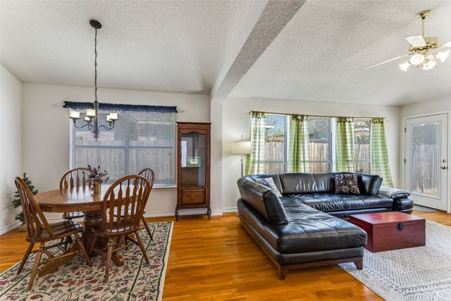 8100 Iris Circle, Fort Worth, TX 76137