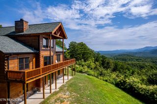 1099 Smithfield Rd, Tellico Plains, TN 37385