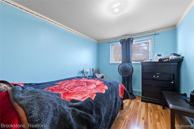 29434 Walker Drive, Warren, MI 48092