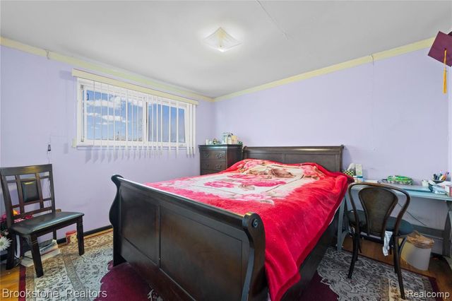 29434 Walker Drive, Warren, MI 48092