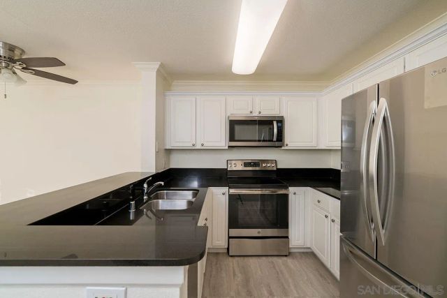 3550 Lebon Dr 6425, San Diego, CA 92122