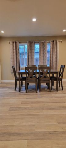 702 Elm Ave, Galt, CA 95632