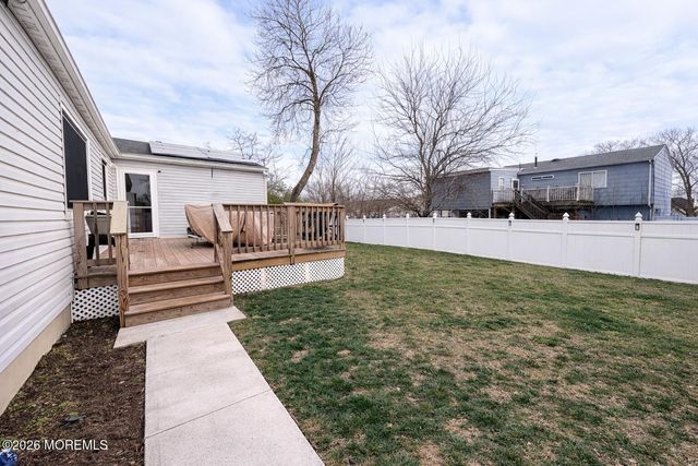 1233 Audubon Drive, Toms River, NJ 08753