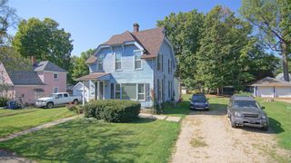 126 S East Street, Cassopolis, MI 49031
