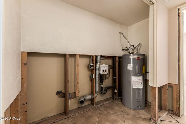 7006 S 45TH Street, Phoenix, AZ 85042