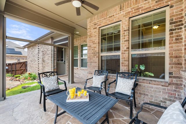1231 Autumn Mist Way, Arlington, TX 76005