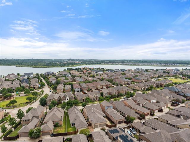 1231 Autumn Mist Way, Arlington, TX 76005
