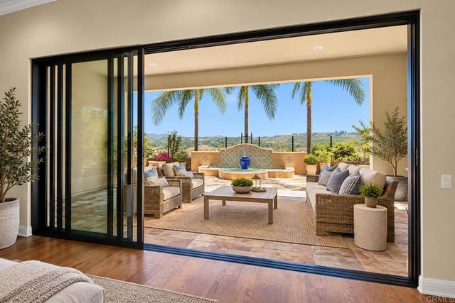 2571 Glasgow Drive, Carlsbad, CA 92010