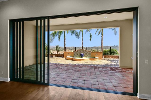 2571 Glasgow Drive, Carlsbad, CA 92010