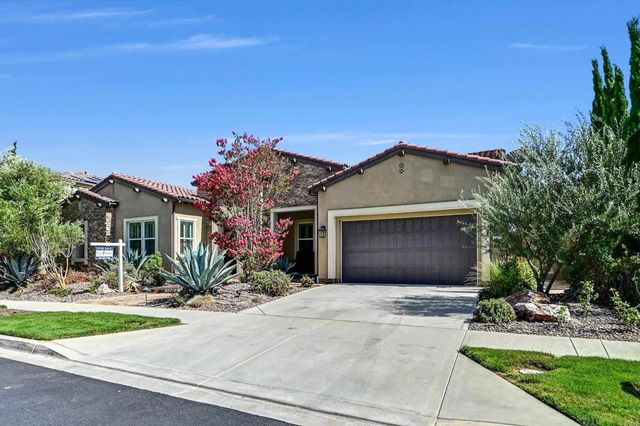 2571 Glasgow Drive, Carlsbad, CA 92010