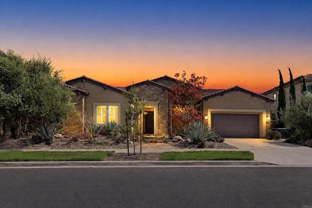 2571 Glasgow Drive, Carlsbad, CA 92010
