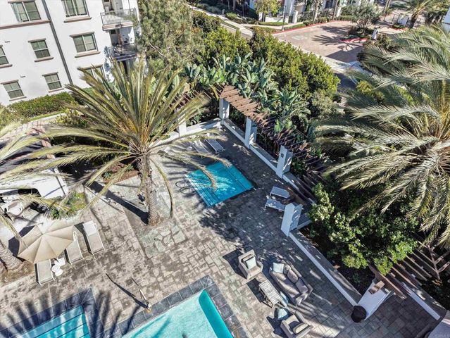 2571 Glasgow Drive, Carlsbad, CA 92010