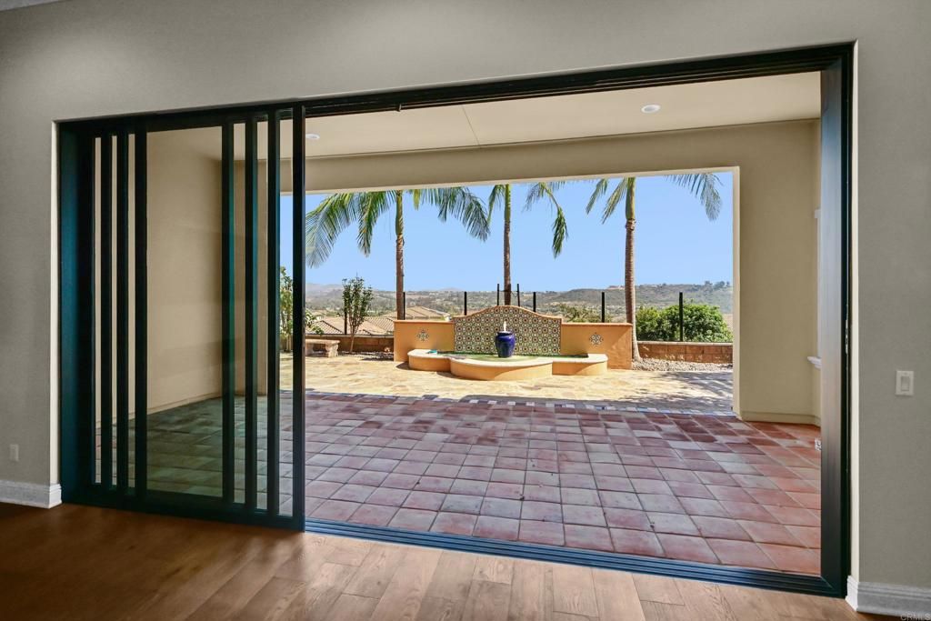 2571 Glasgow Drive, Carlsbad, CA 92010 — photo 4