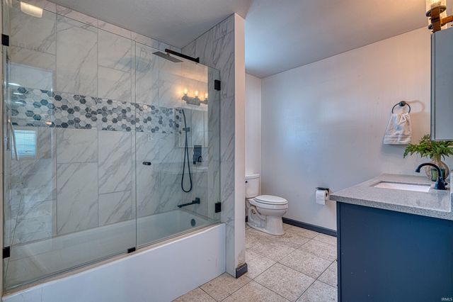 2316 Garrison Avenue, Evansville, IN 47711