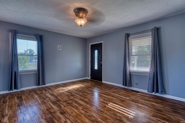 2316 Garrison Avenue, Evansville, IN 47711