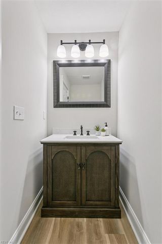 1040 Poquoson AVE, Poquoson, VA 23662