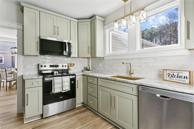 1040 Poquoson AVE, Poquoson, VA 23662