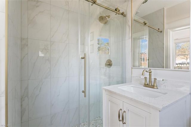 1040 Poquoson AVE, Poquoson, VA 23662