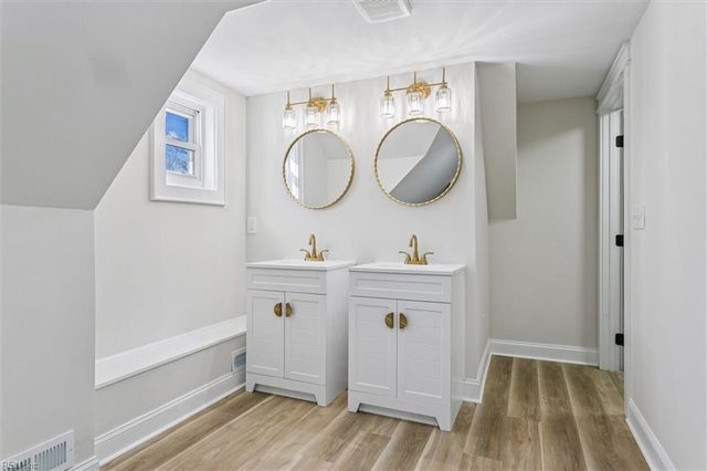 1040 Poquoson AVE, Poquoson, VA 23662