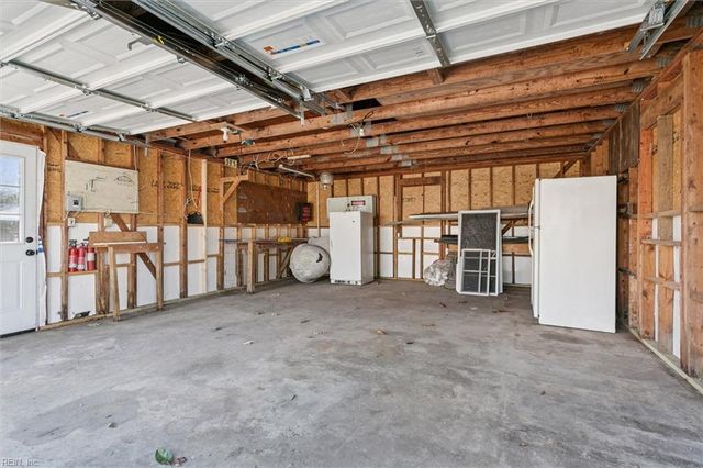 1040 Poquoson AVE, Poquoson, VA 23662