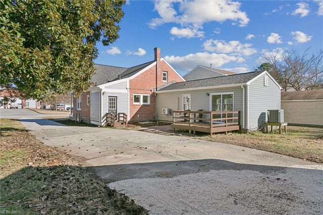 1040 Poquoson AVE, Poquoson, VA 23662