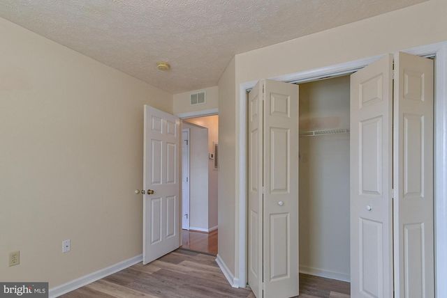 103 CANDLEWICK CT, Martinsburg, WV 25401