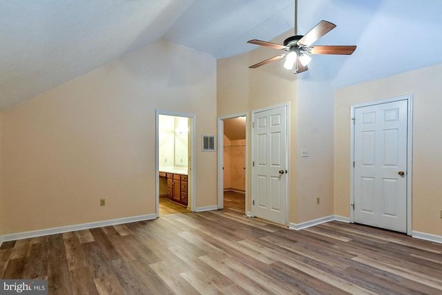 103 CANDLEWICK CT, Martinsburg, WV 25401