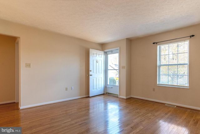 103 CANDLEWICK CT, Martinsburg, WV 25401