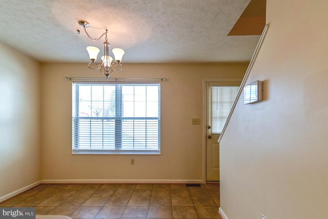 103 CANDLEWICK CT, Martinsburg, WV 25401