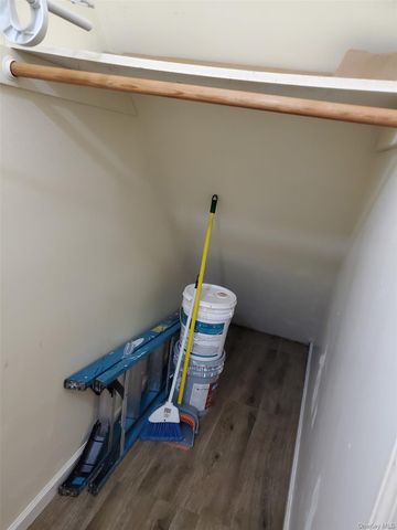 75 Pipetown Hill Road, Nanuet, NY 10954