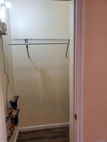 75 Pipetown Hill Road, Nanuet, NY 10954