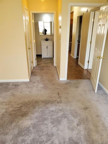 75 Pipetown Hill Road, Nanuet, NY 10954