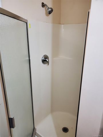 75 Pipetown Hill Road, Nanuet, NY 10954