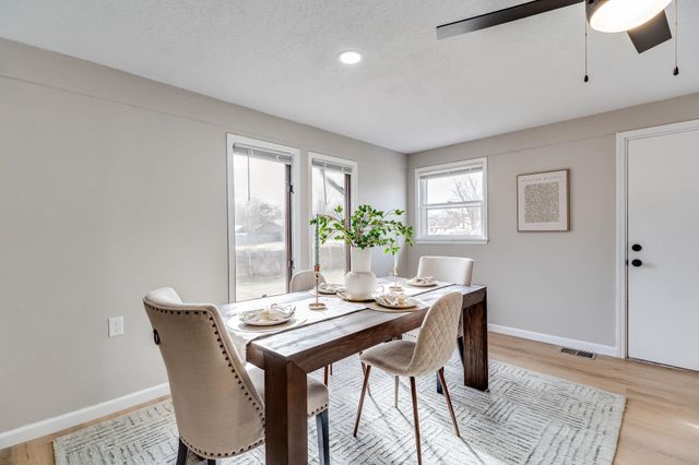 443 S Callahan Dr, Wichita, KS 67209