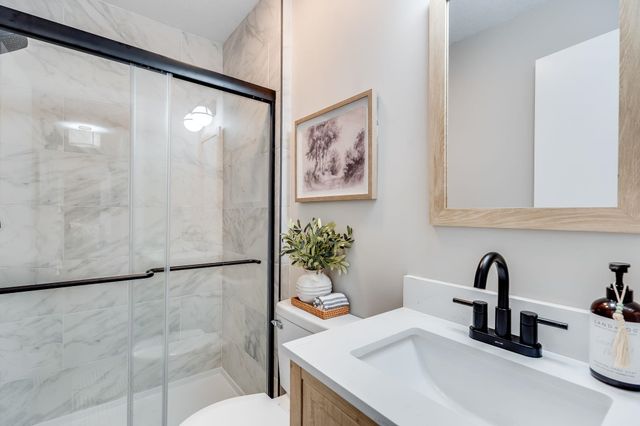 443 S Callahan Dr, Wichita, KS 67209