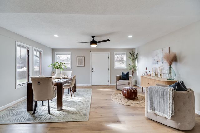 443 S Callahan Dr, Wichita, KS 67209