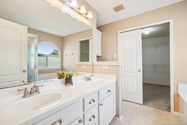 614 Granite Cliff, San Antonio, TX 78251